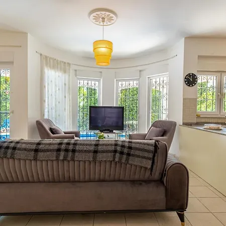 Fancy And Comfy With Private Pool In Belek