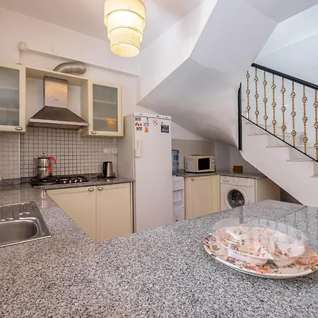 Апартаменты Fancy And Comfy With Private Pool In Белек
