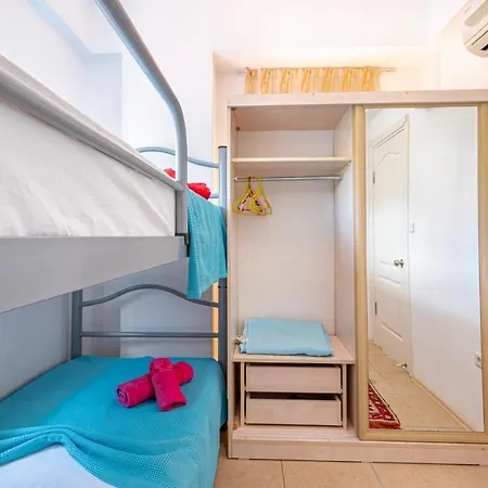 Fancy And Comfy With Private Pool In Апартаменты *